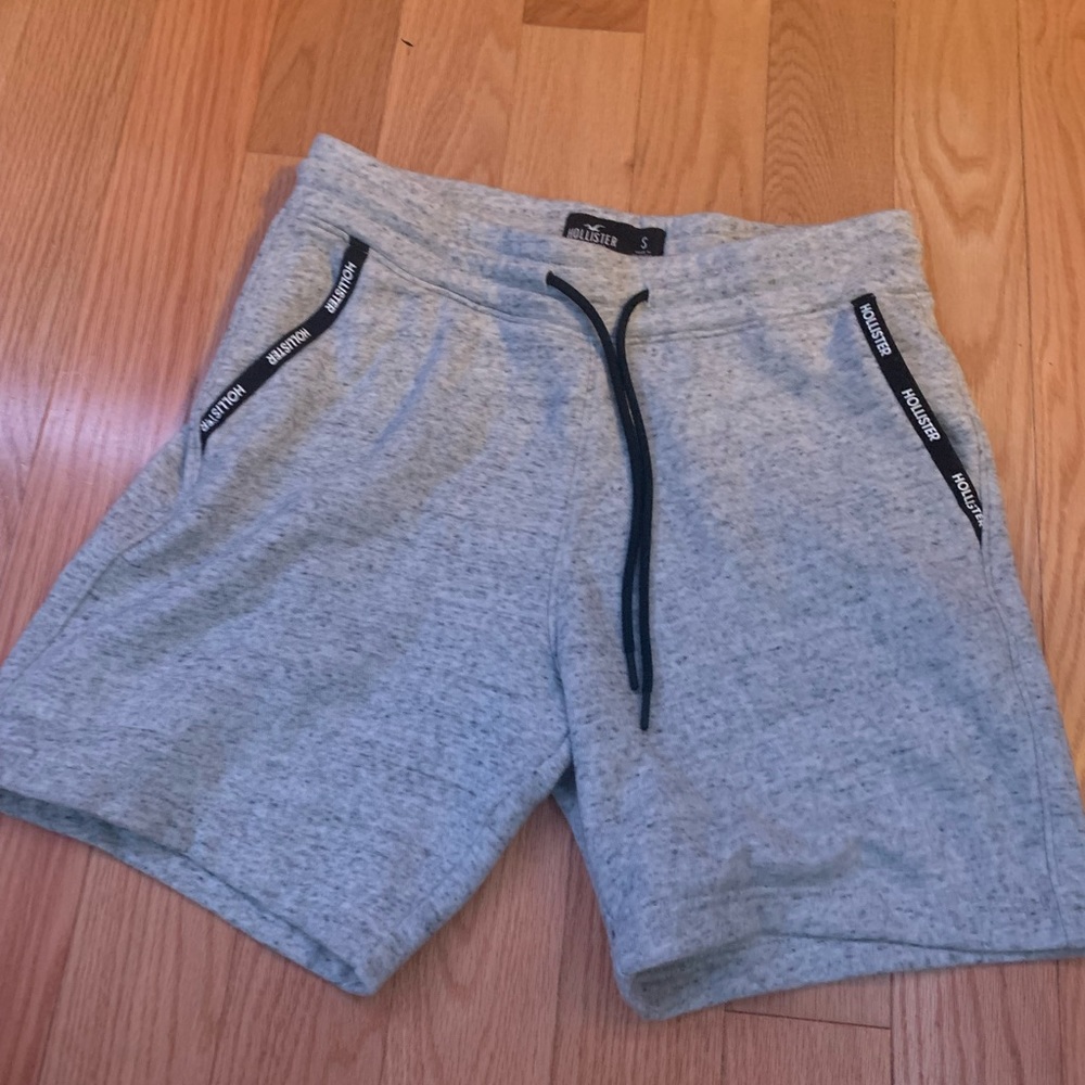 Light grey Hollister shorts
